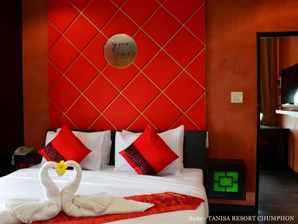 Tanisa Resort Chumphon Exterior photo